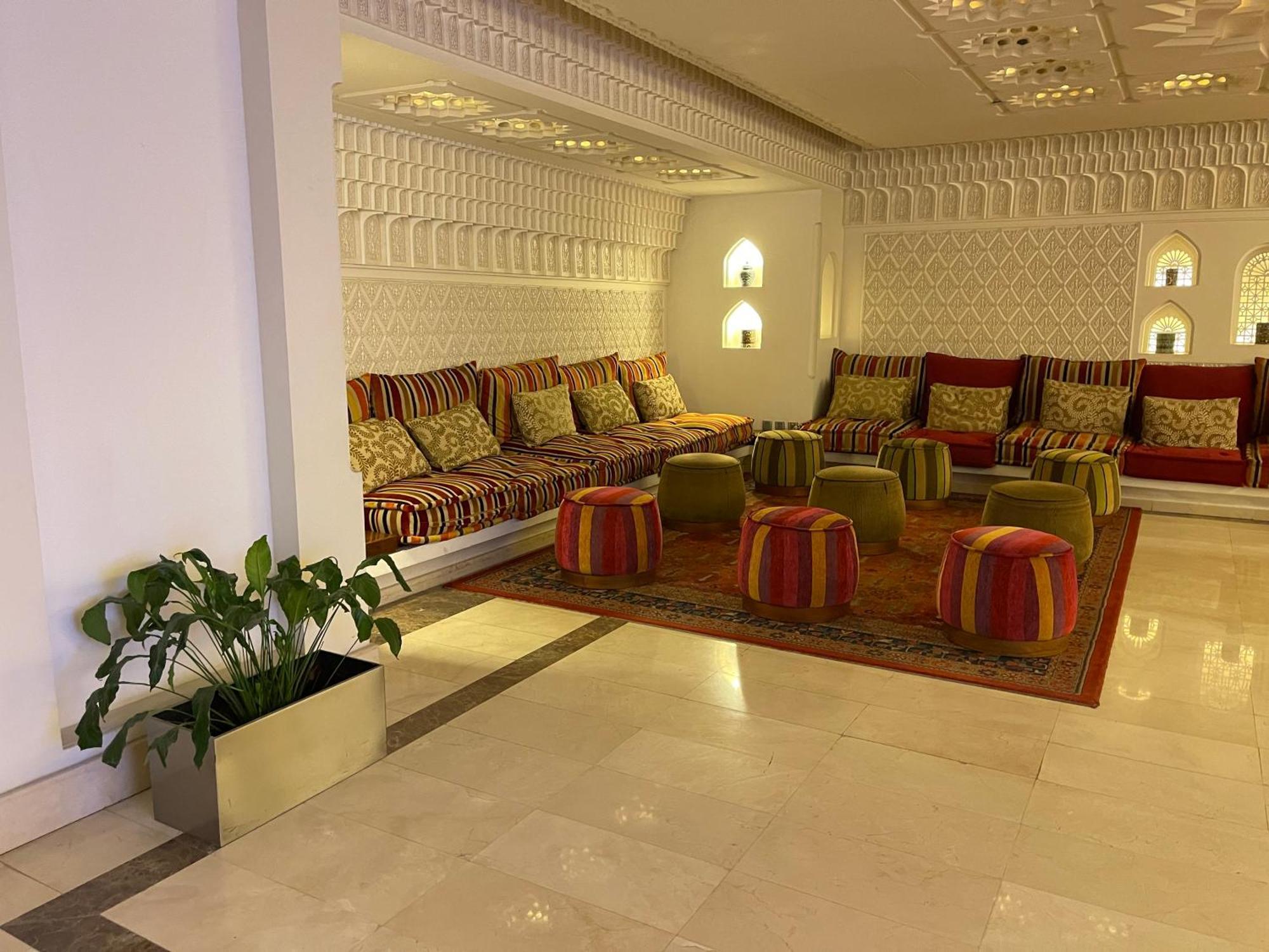 K108 Hotel Doha Eksteriør billede