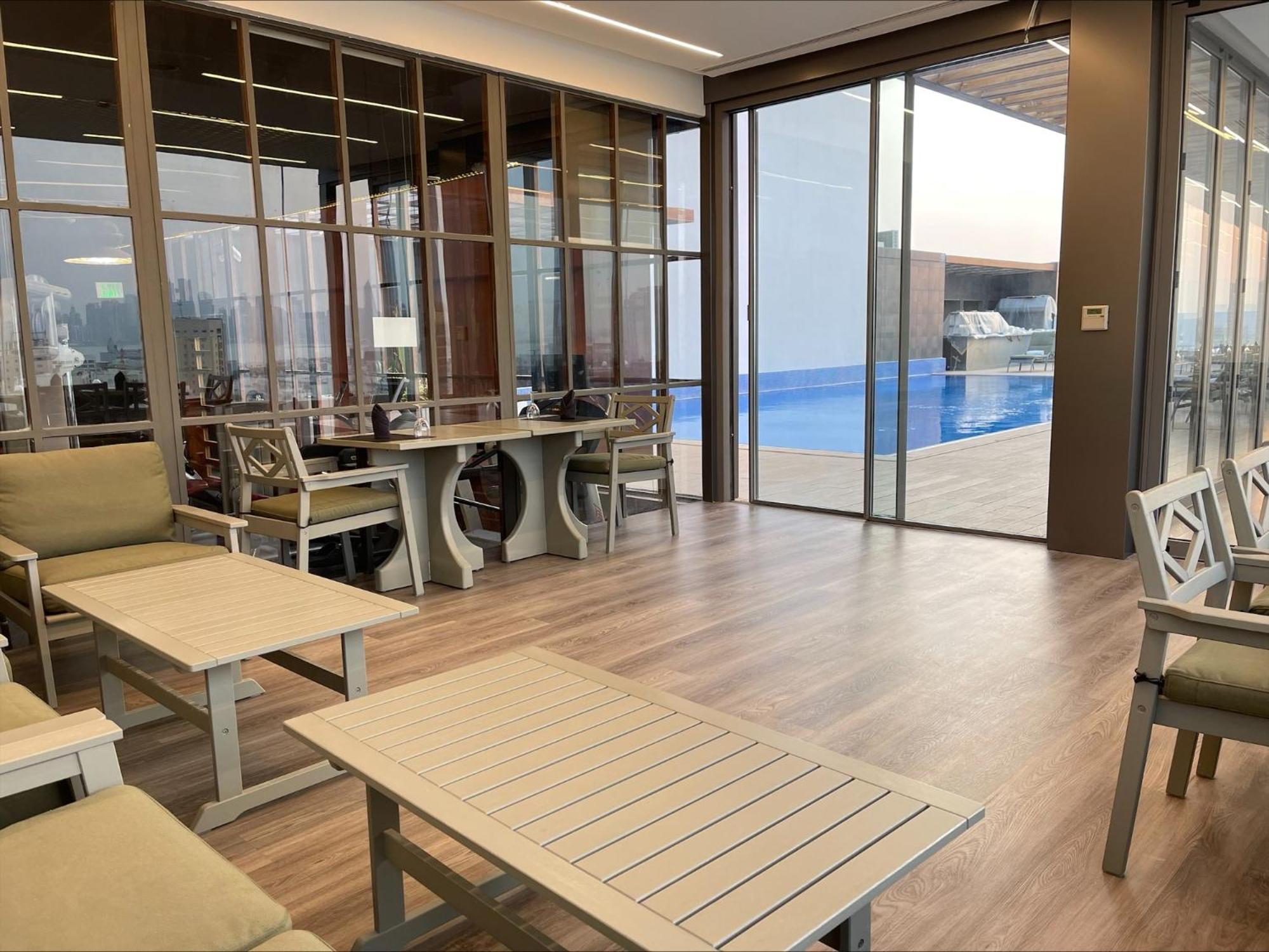 K108 Hotel Doha Eksteriør billede