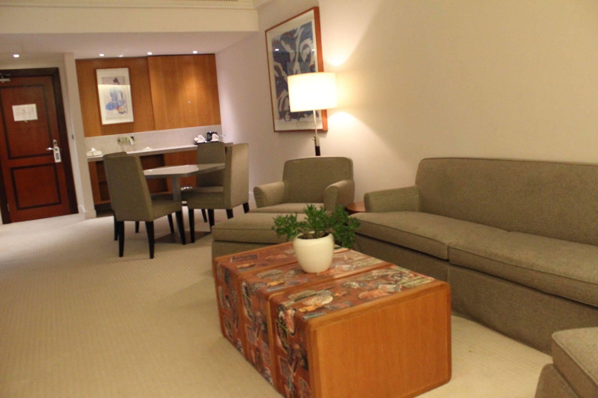 K108 Hotel Doha Eksteriør billede